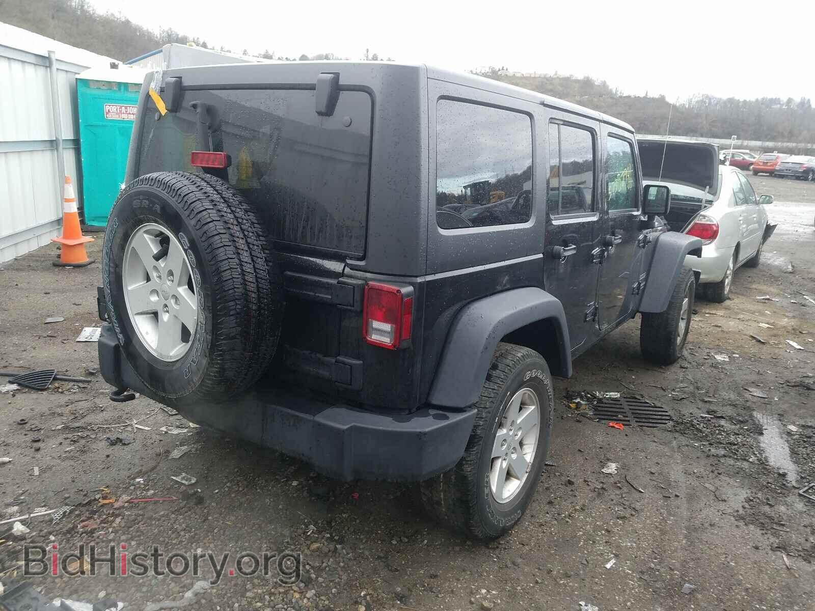 2017 JEEP WRANGLER - VIN: 1C4BJWDG3HL734383 - Фото 4