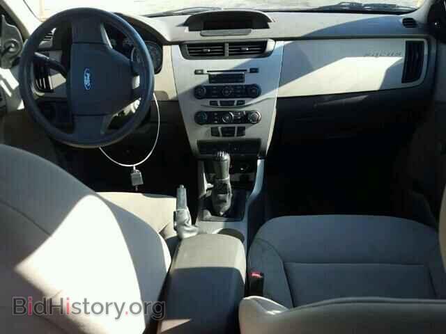 2010 FORD FOCUS - VIN: 1FAHP3EN7AW138725 - Photo 9