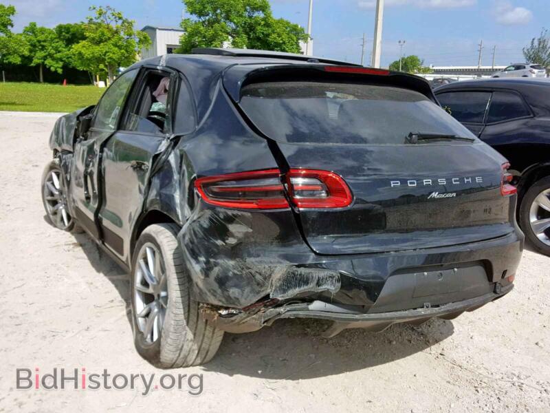 2018 Porsche MACAN (VIN WP1AA2A51JLB19391) — photo 3 of 10
