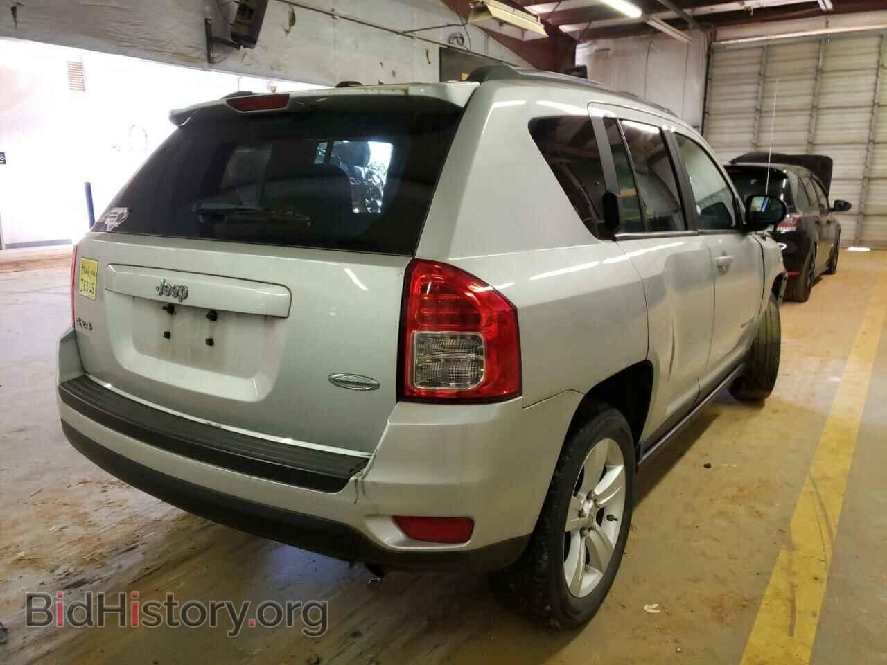 2011 JEEP COMPASS - VIN: 1J4NF1FB2BD258013 - Photo 4