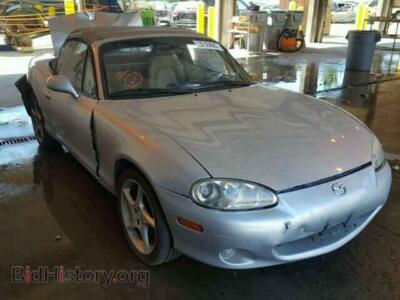 2002 Mazda MIATA Miata/LS, серебристый — VIN JM1NB353820223507, Copart