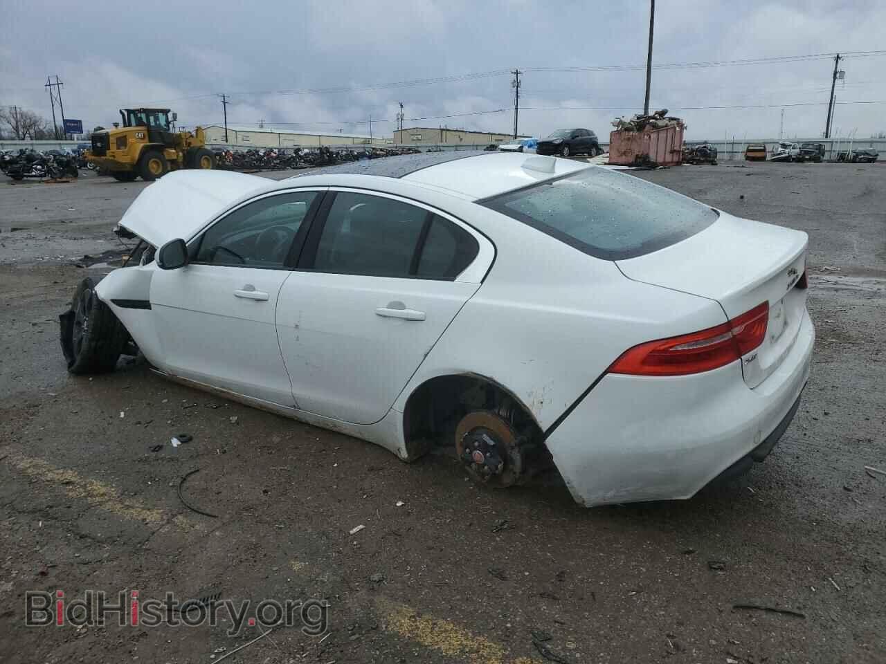 2017 JAGUAR XE - VIN: SAJAR4BG6HA959809 - Фото 2
