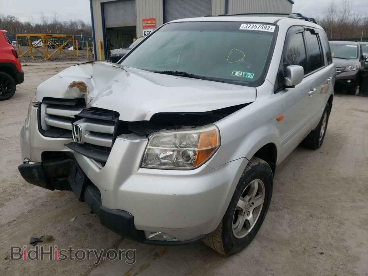 2008 HONDA PILOT - VIN: 5FNYF18758B045943 - Фото 2