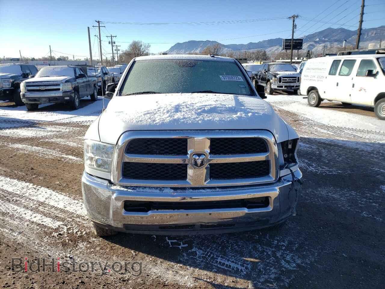 2017 RAM All Models - VIN: 3C6UR5CJ3HG598396 - Photo 5