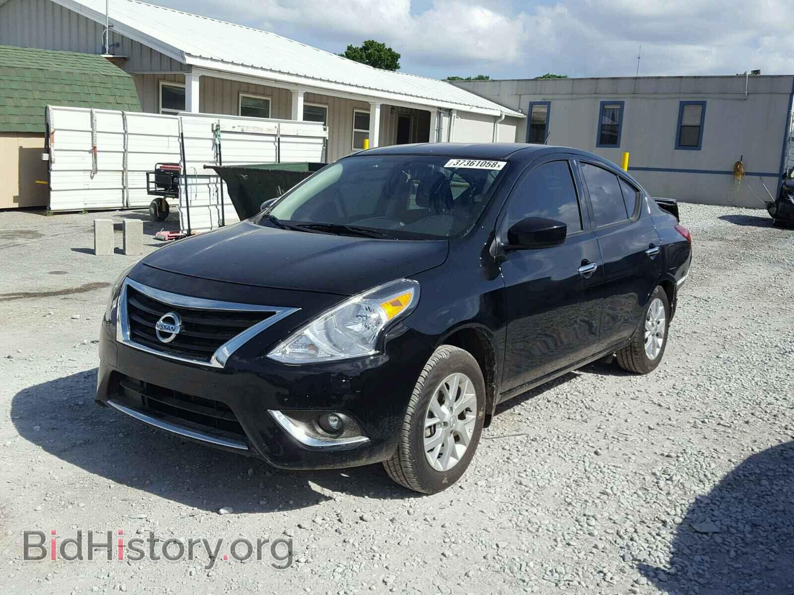 2017 NISSAN VERSA - VIN: 3N1CN7AP3HL885816 - Photo 2