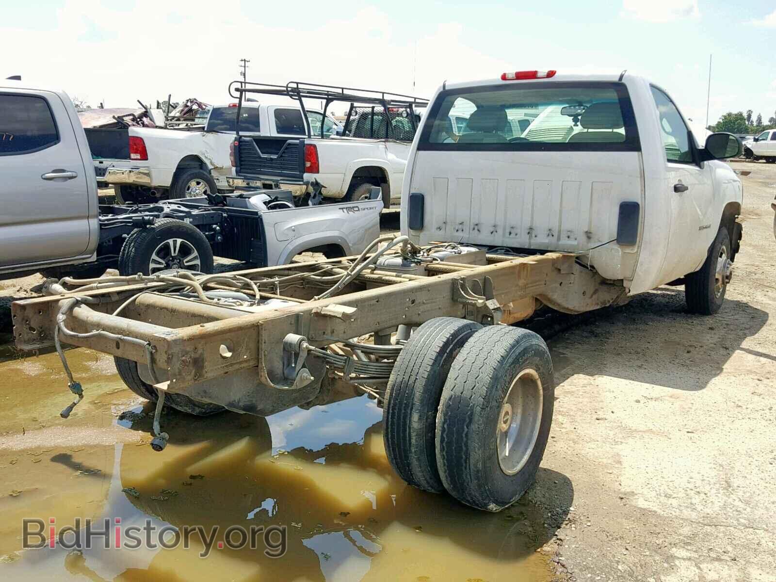 2007 CHEVROLET SILVERADO - VIN: 1GBJC34K87E556728 - Фото 4