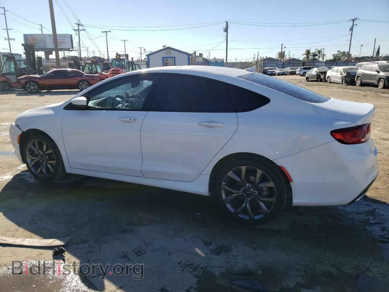2016 CHRYSLER 200 - VIN: 1C3CCCBB3GN196716 - Фото 2