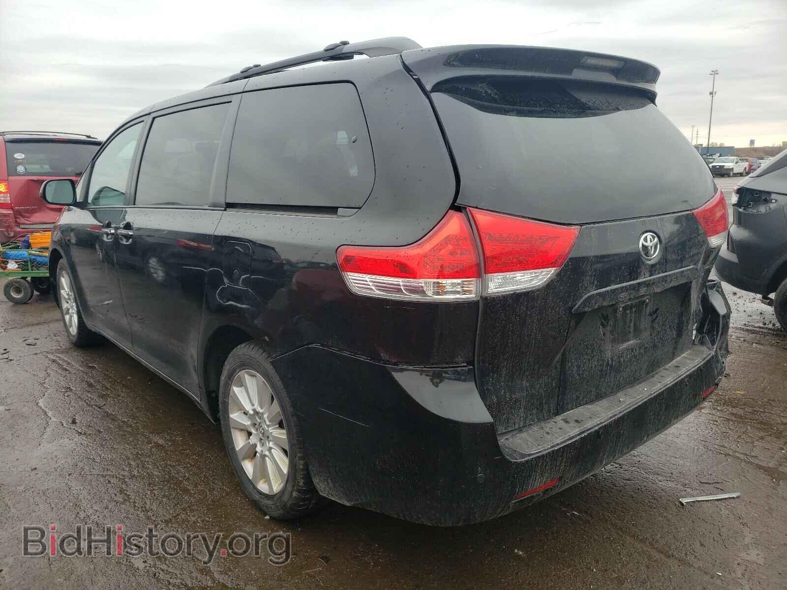 2013 TOYOTA SIENNA - VIN: 5TDDK3DC9DS054272 - Фото 3