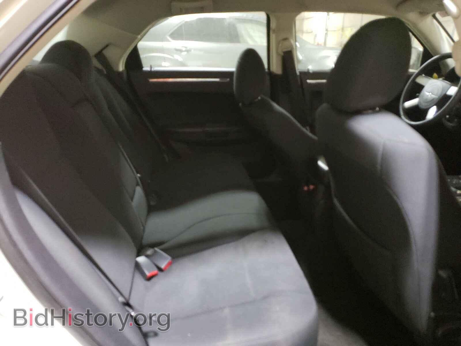 2009 CHRYSLER 300 - VIN: 2C3KA43D09H565132 - Фото 6