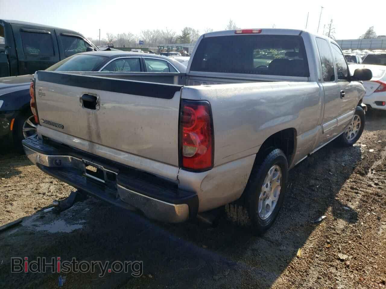 2006 CHEVROLET SILVERADO - VIN: 2GCEC19V861345534 - Фото 4
