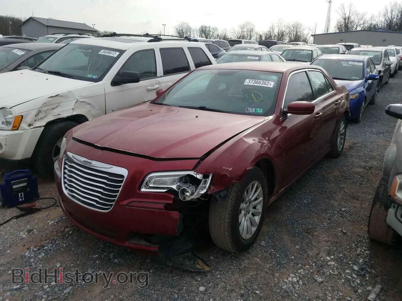 2013 CHRYSLER 300 - VIN: 2C3CCAAG0DH727912 - Фото 2