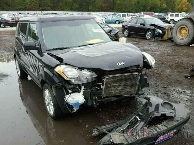 Photo KNDJT2A51D7619432 - KIA SOUL 2013