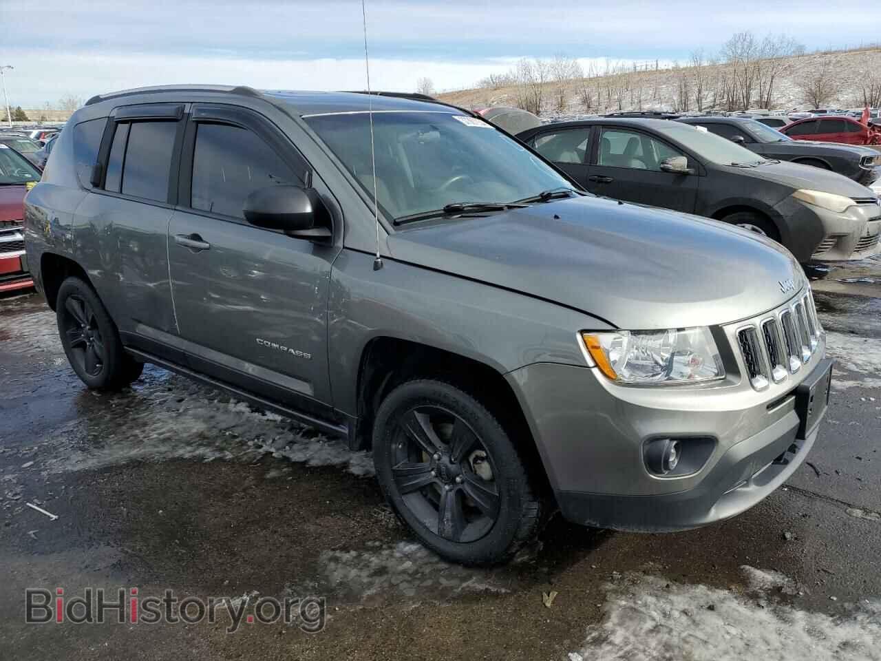 2012 JEEP COMPASS - VIN: 1C4NJDEB2CD624237 - Photo 4