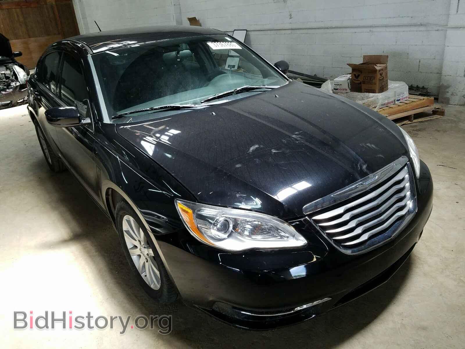 Фотография 1C3CCBBB5CN300000 - CHRYSLER 200 2012