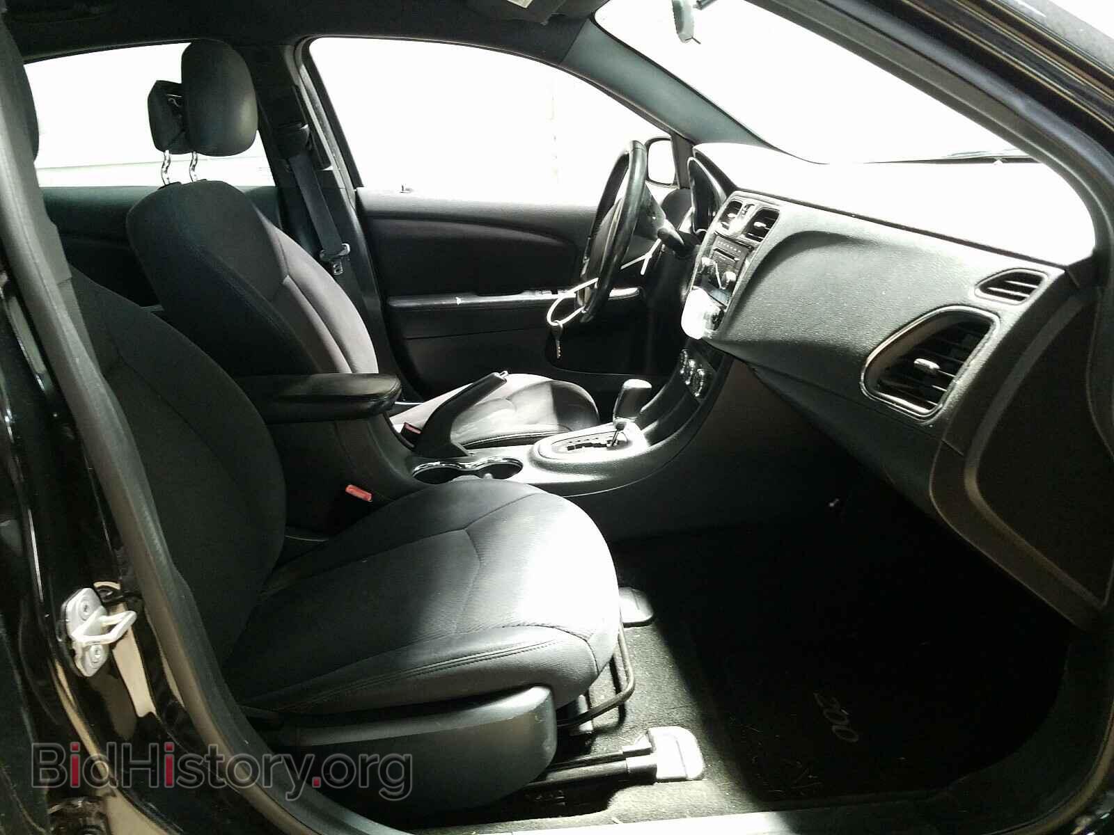 2012 CHRYSLER 200 - VIN: 1C3CCBBB5CN300000 - Фото 5