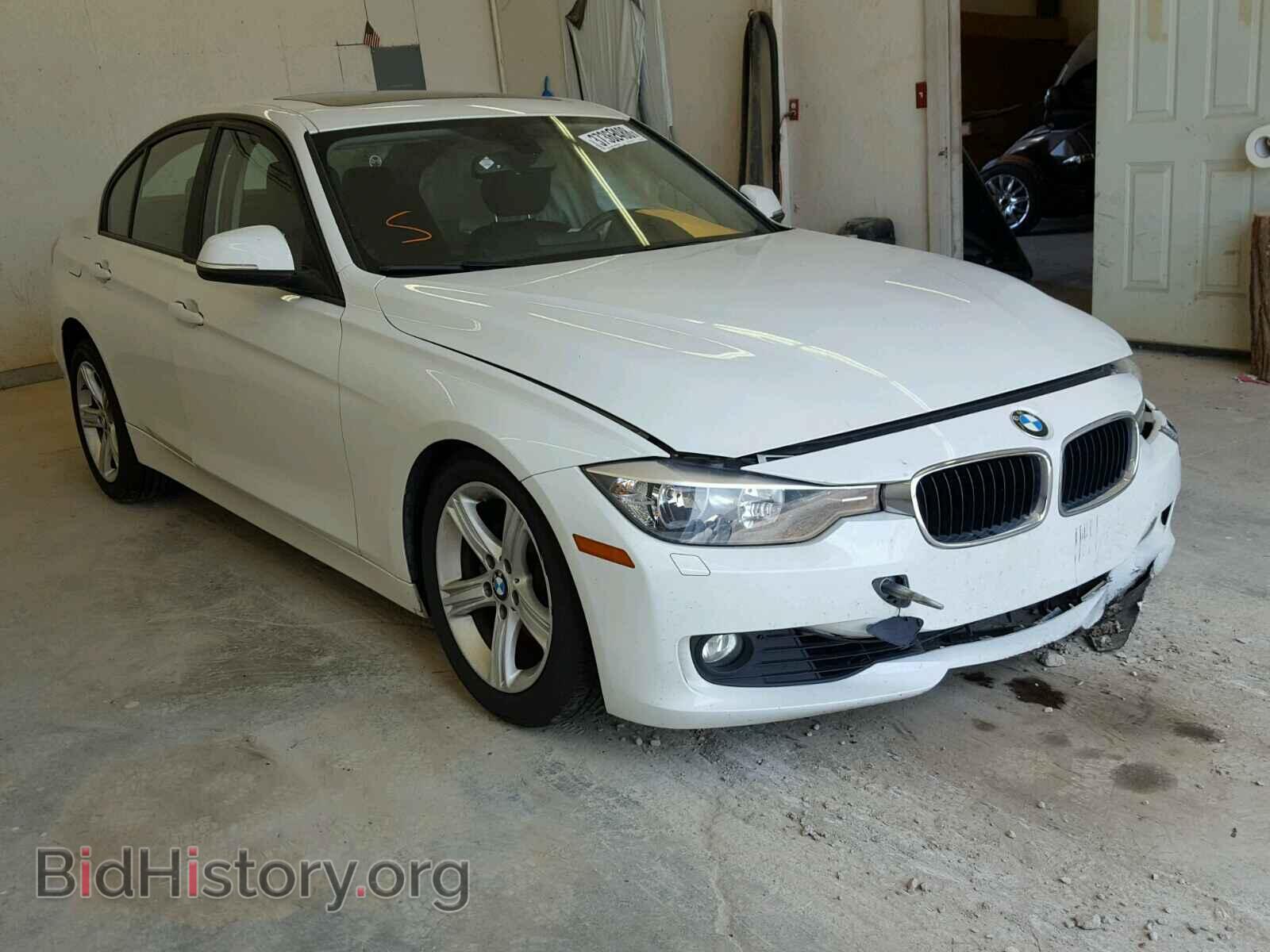 Photo WBA3A5C51DF359324 - BMW 3 SERIES 2013