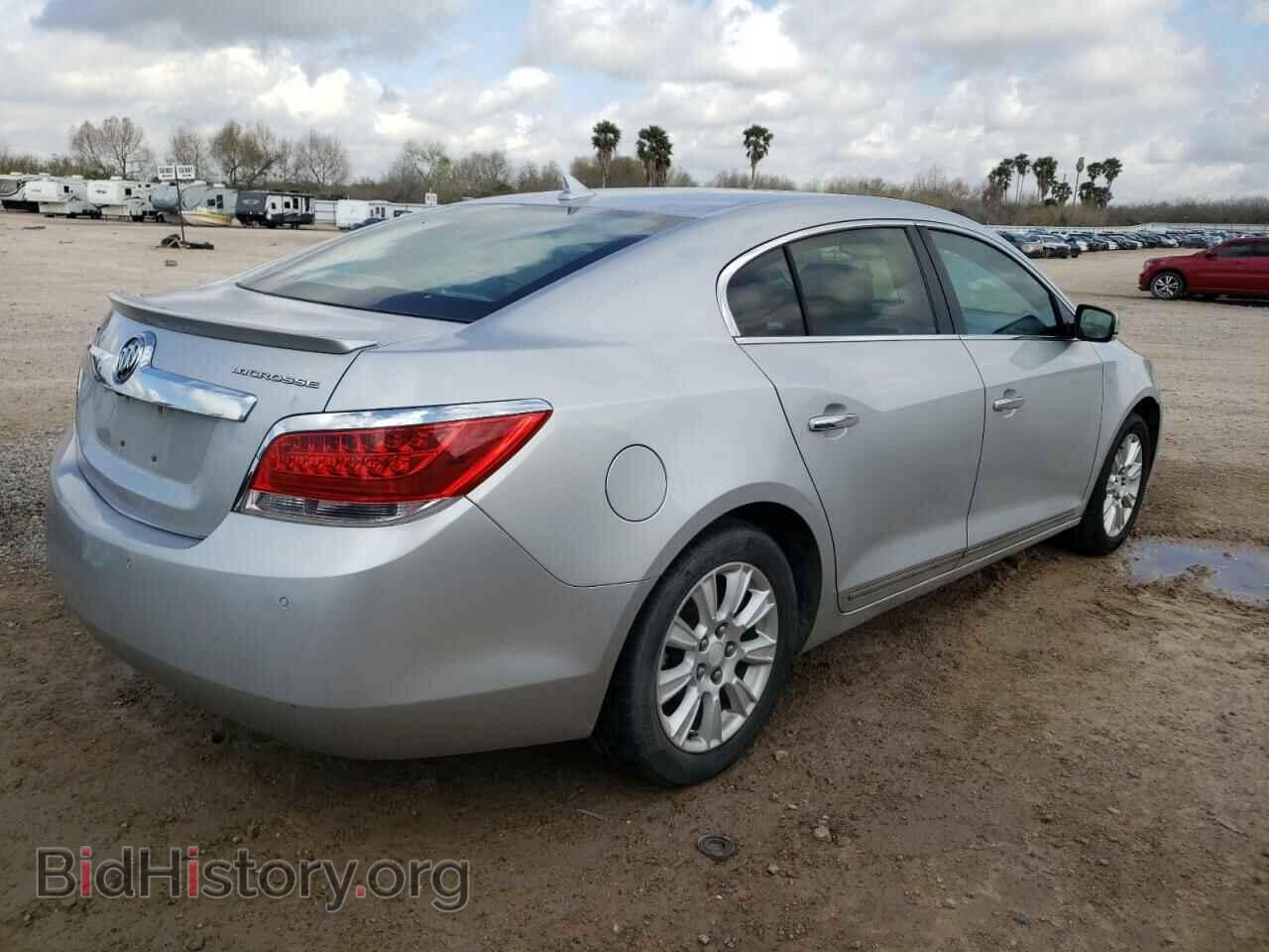 2013 BUICK LACROSSE - VIN: 1G4GC5GR2DF277979 - Фото 4