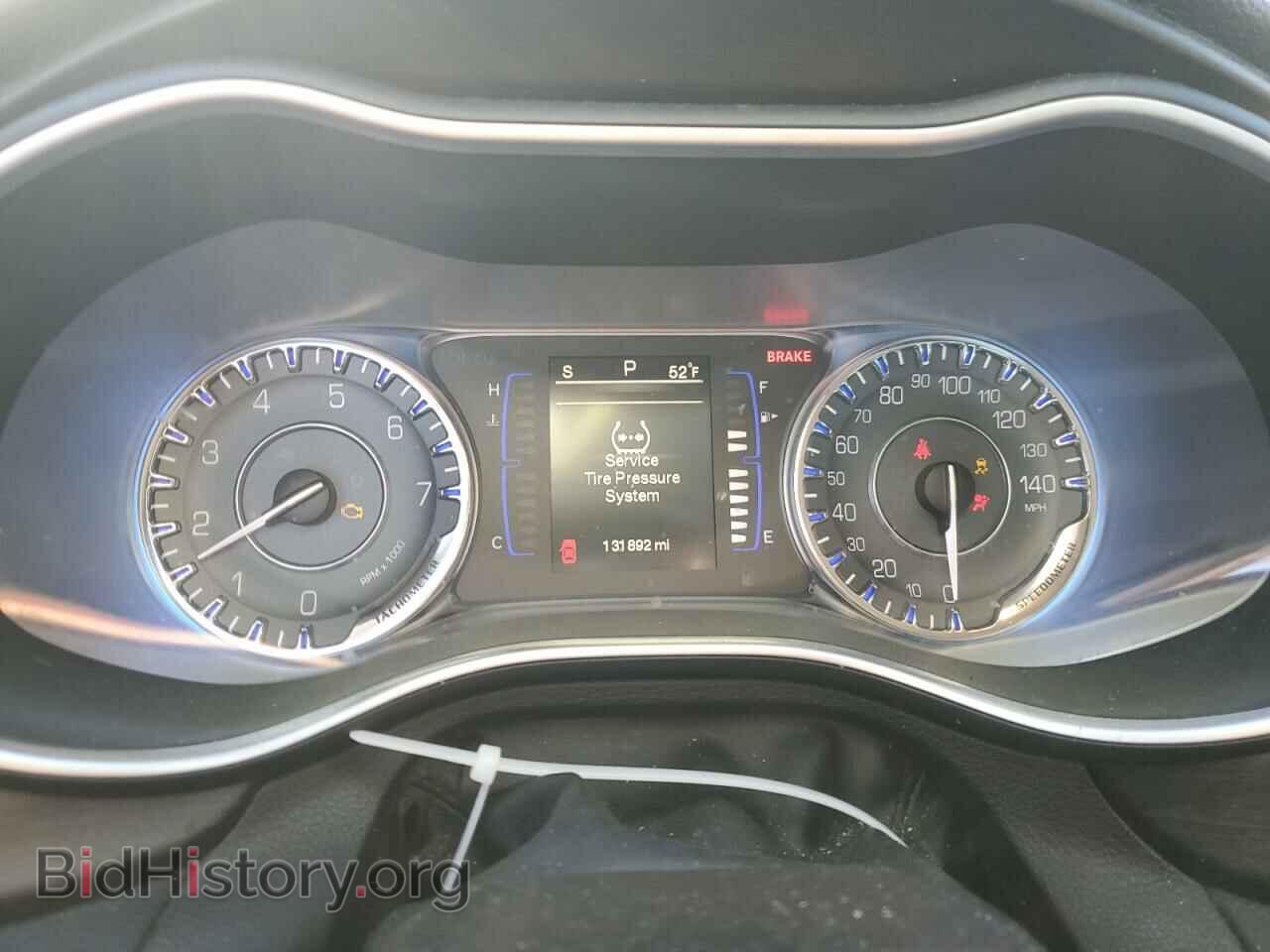 2015 CHRYSLER 200 - VIN: 1C3CCCAB9FN710620 - Фото 9