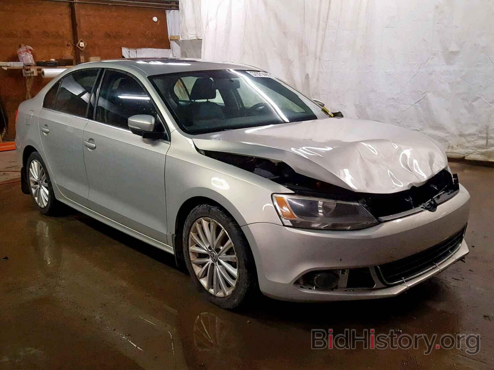 Фотография 3VWLZ7AJ2BM308013 - VOLKSWAGEN JETTA 2011