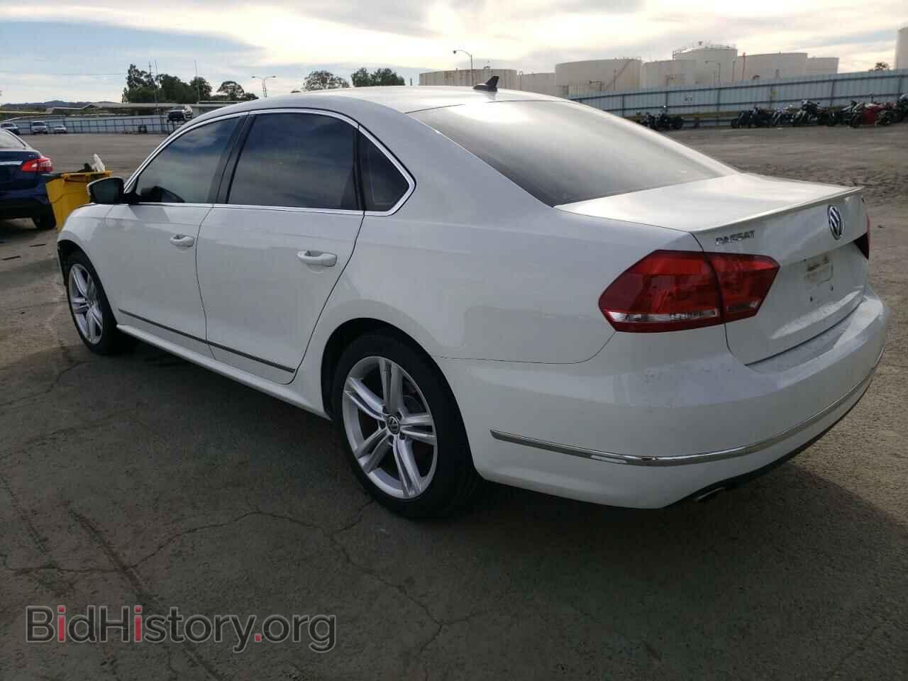 2015 VOLKSWAGEN PASSAT - VIN: 1VWCV7A30FC106484 - Фото 3