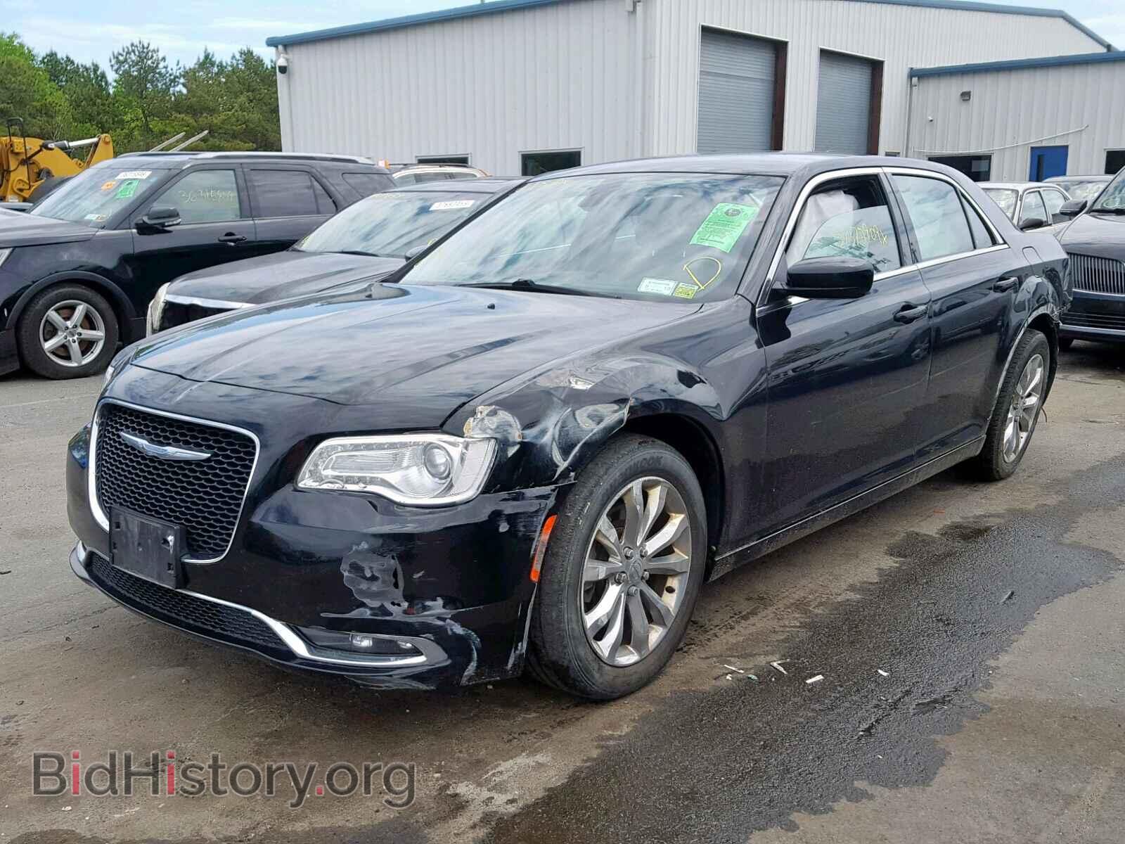 2015 CHRYSLER 300 - VIN: 2C3CCARG5FH757107 - Фото 2
