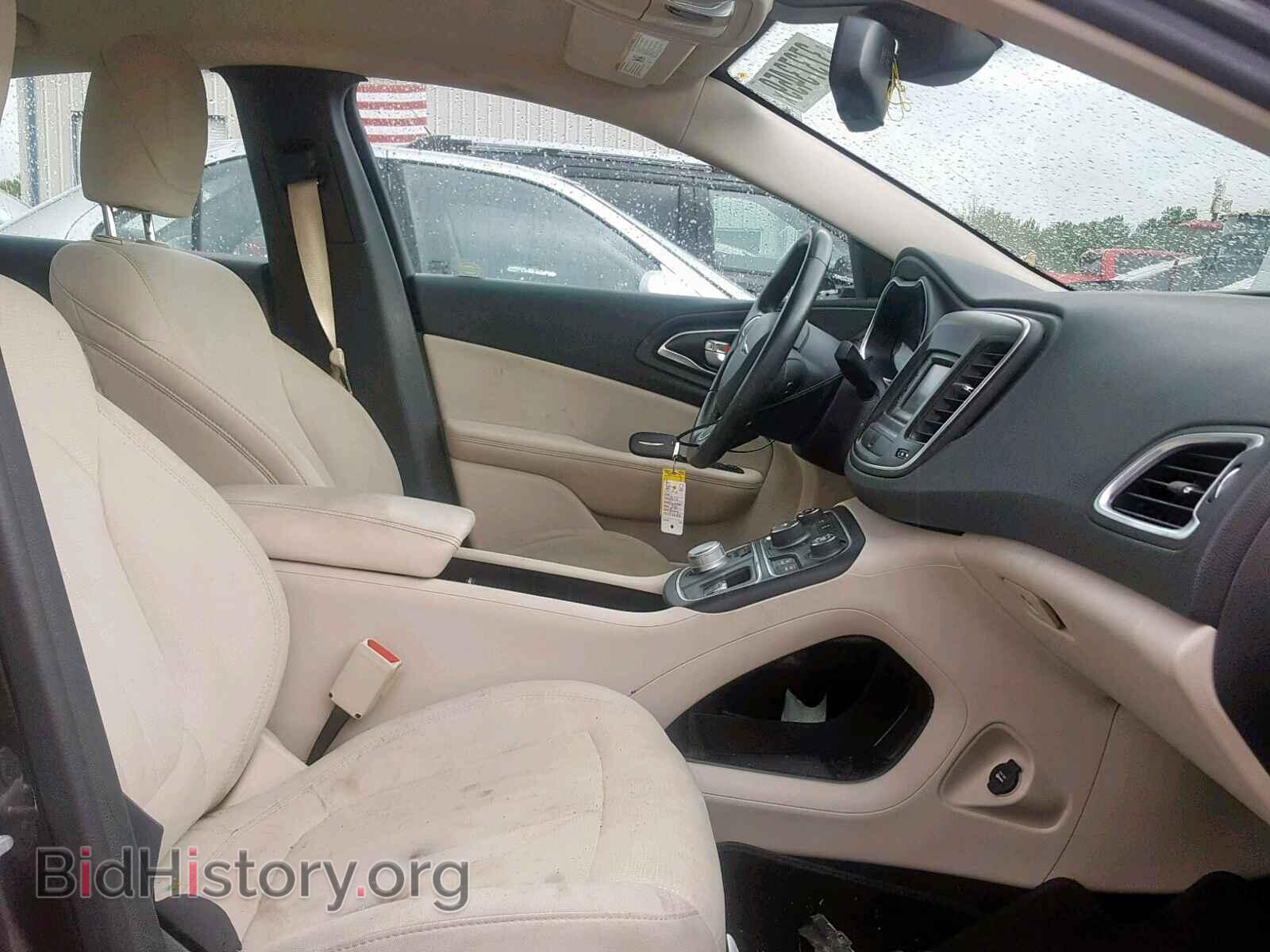 2016 CHRYSLER 200 - VIN: 1C3CCCAB1GN154644 - Photo 5