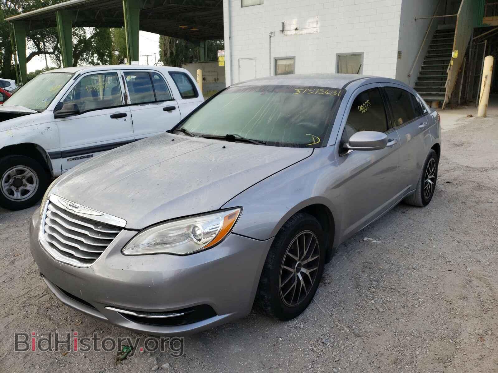 2014 CHRYSLER 200 - VIN: 1C3CCBAB3EN209926 - Фото 2