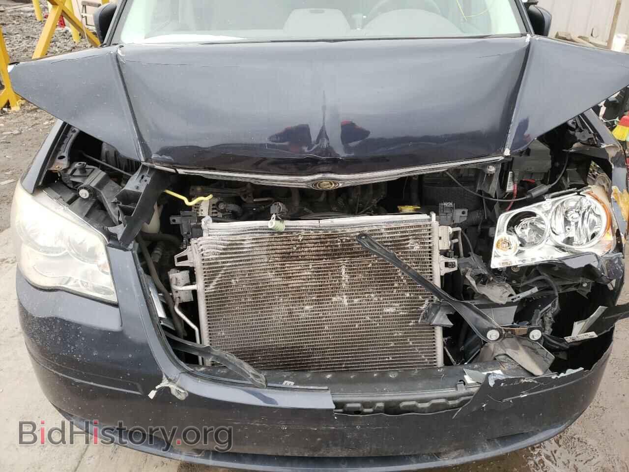 2009 CHRYSLER MINIVAN - VIN: 2A8HR54199R639210 - Фото 9