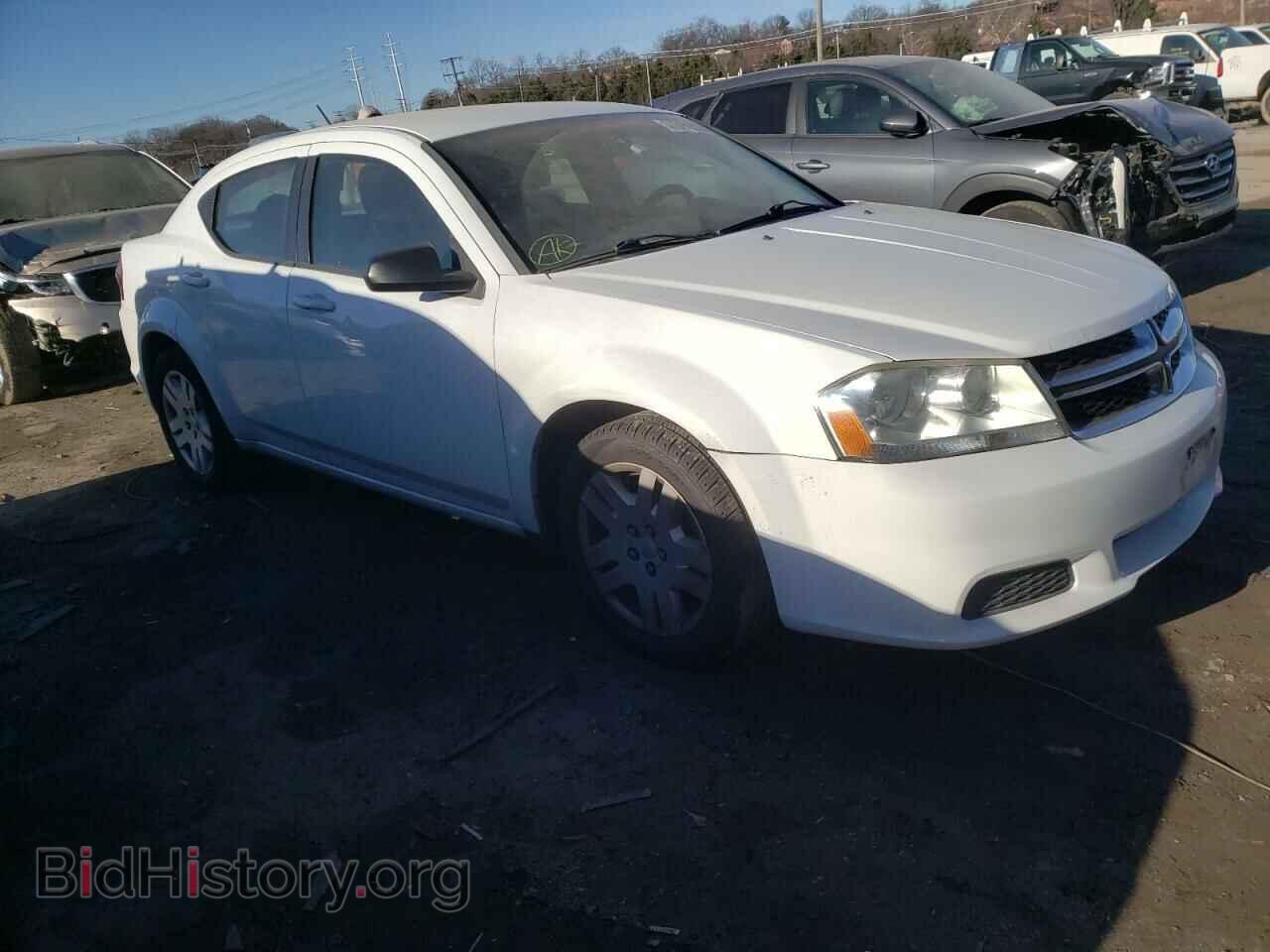 2011 DODGE AVENGER - VIN: 1B3BD4FG6BN548701 - Фото 4