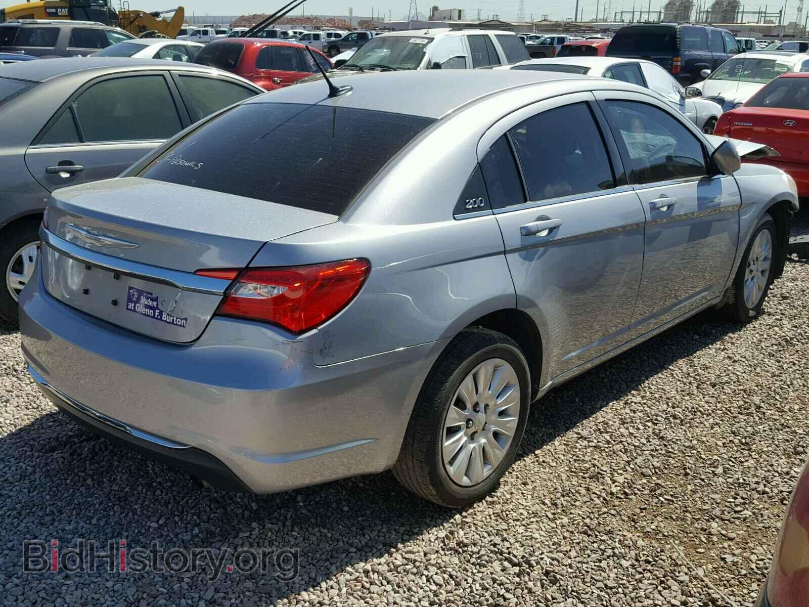 2013 CHRYSLER 200 - VIN: 1C3CCBAB0DN633126 - Фото 4