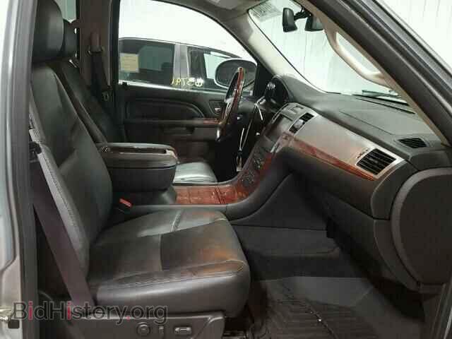 2013 CADILLAC ESCALADE L - VIN: 1GYS4BEF4DR106582 - Фото 5