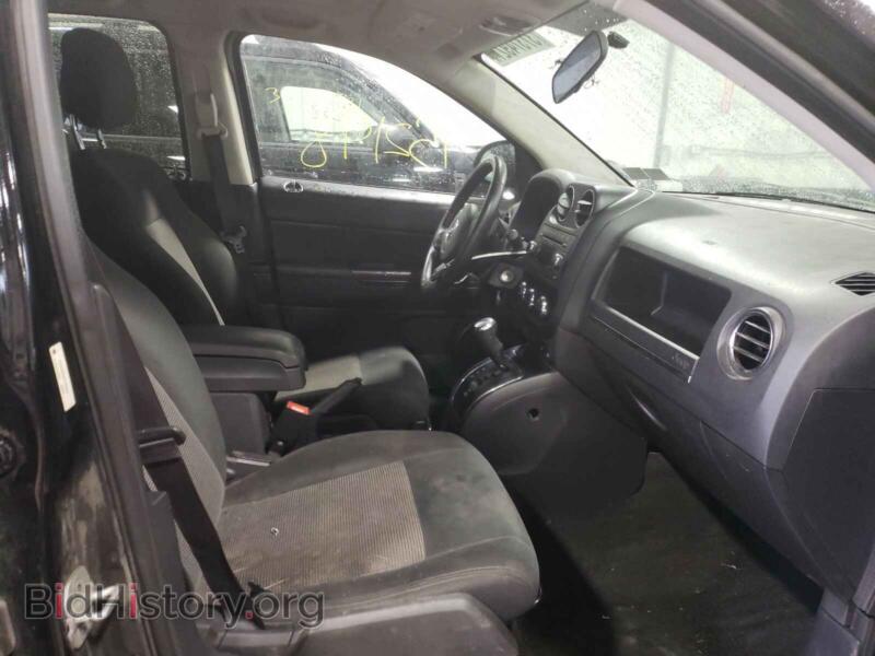 2012 Jeep COMPASS (VIN 1C4NJDEB6CD705824) — фото 5 из 10