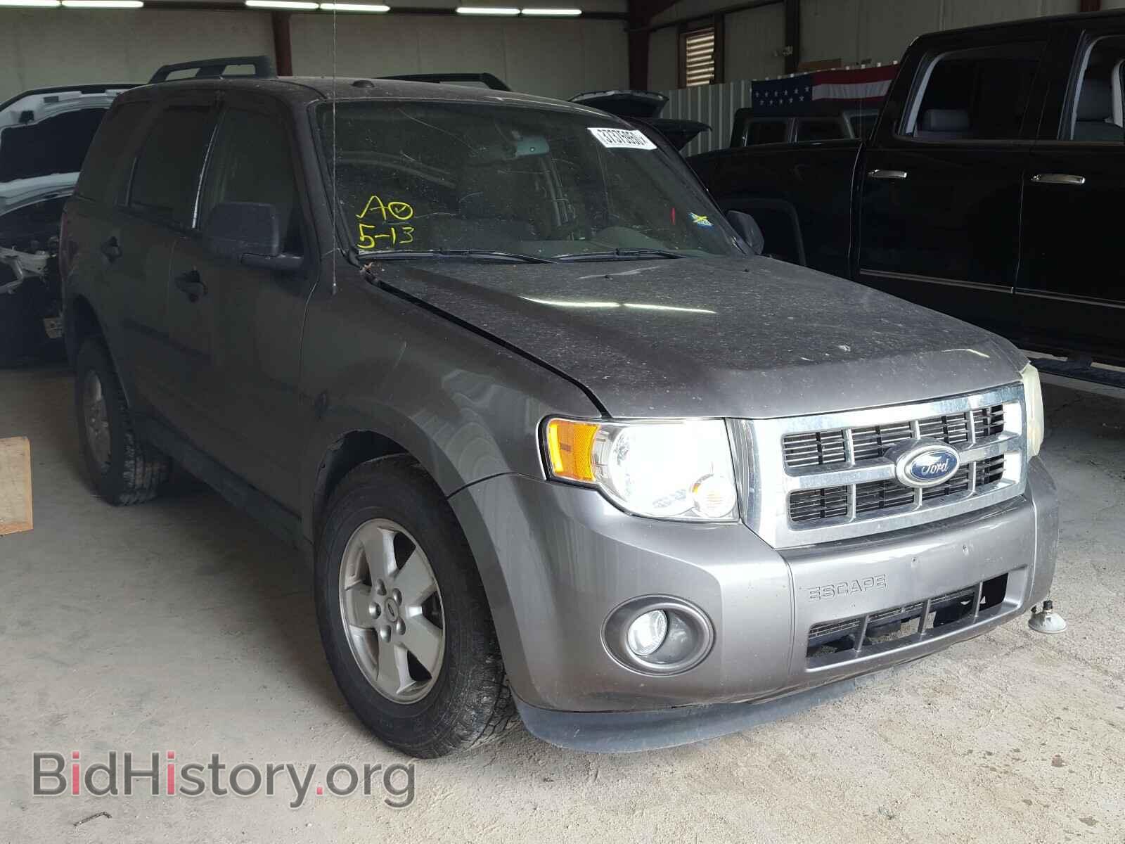 Фотография 1FMCU0DG6BKC12235 - FORD ESCAPE 2011