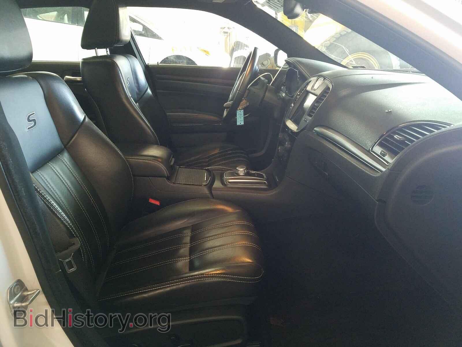 2016 CHRYSLER 300 - VIN: 2C3CCAGG0GH145031 - Фото 5