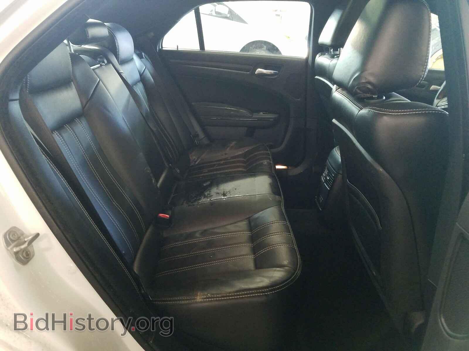 2016 CHRYSLER 300 - VIN: 2C3CCAGG0GH145031 - Фото 6
