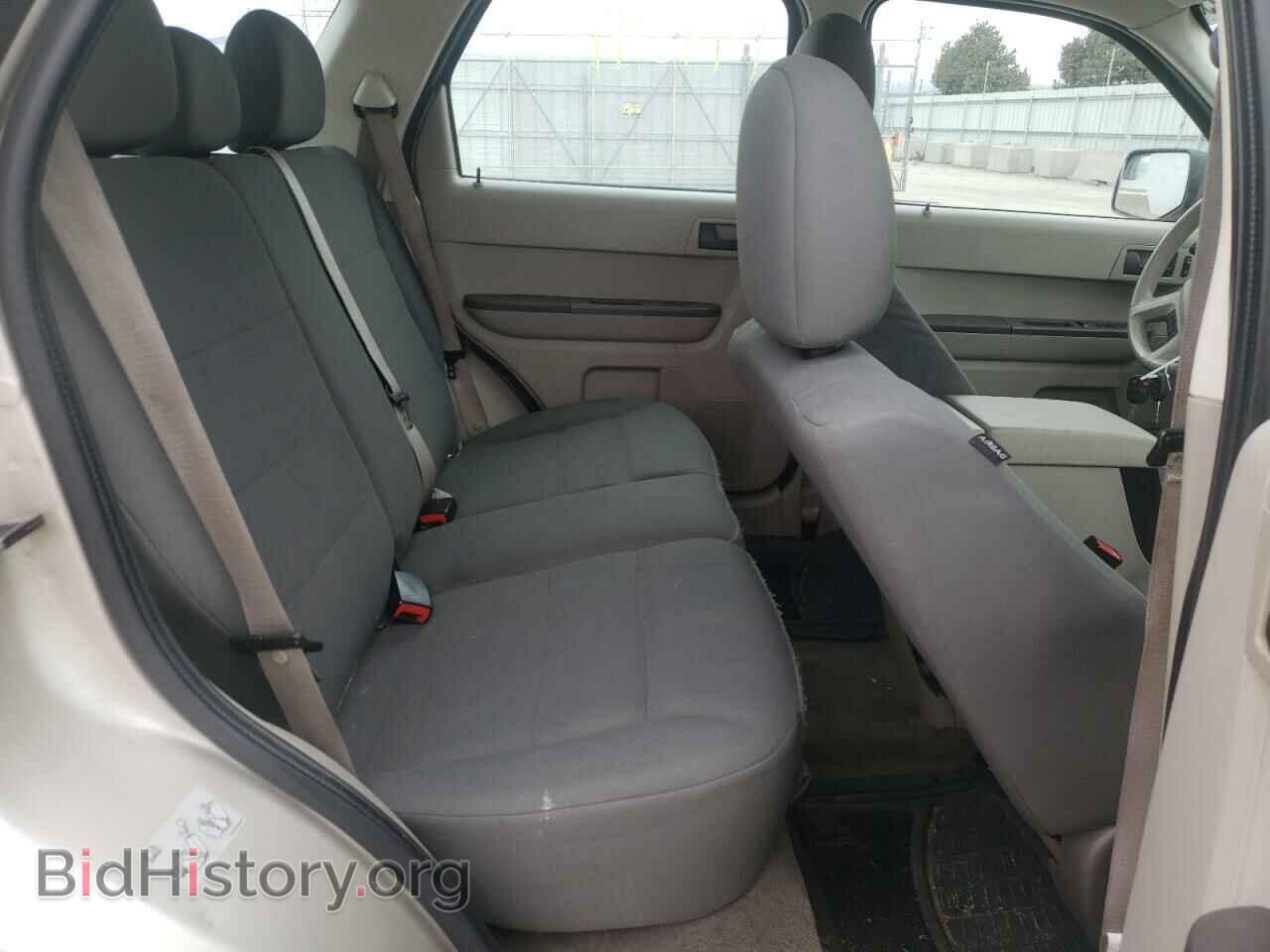 2011 FORD ESCAPE - VIN: 1FMCU0C78BKC47831 - Фото 6