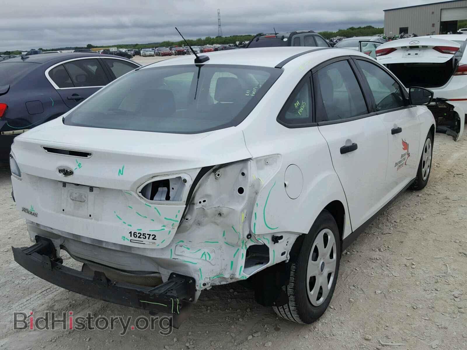 2016 FORD FOCUS - VIN: 1FADP3E26GL352572 - Photo 4