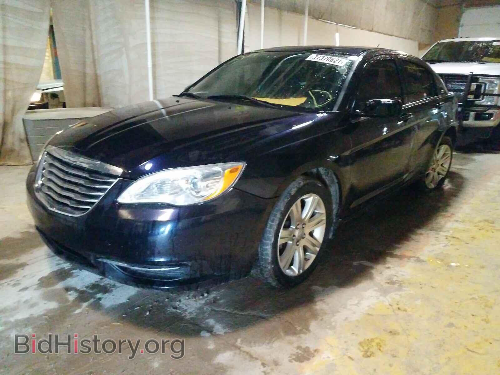 2012 CHRYSLER 200 - VIN: 1C3CCBBG9CN277123 - Фото 2