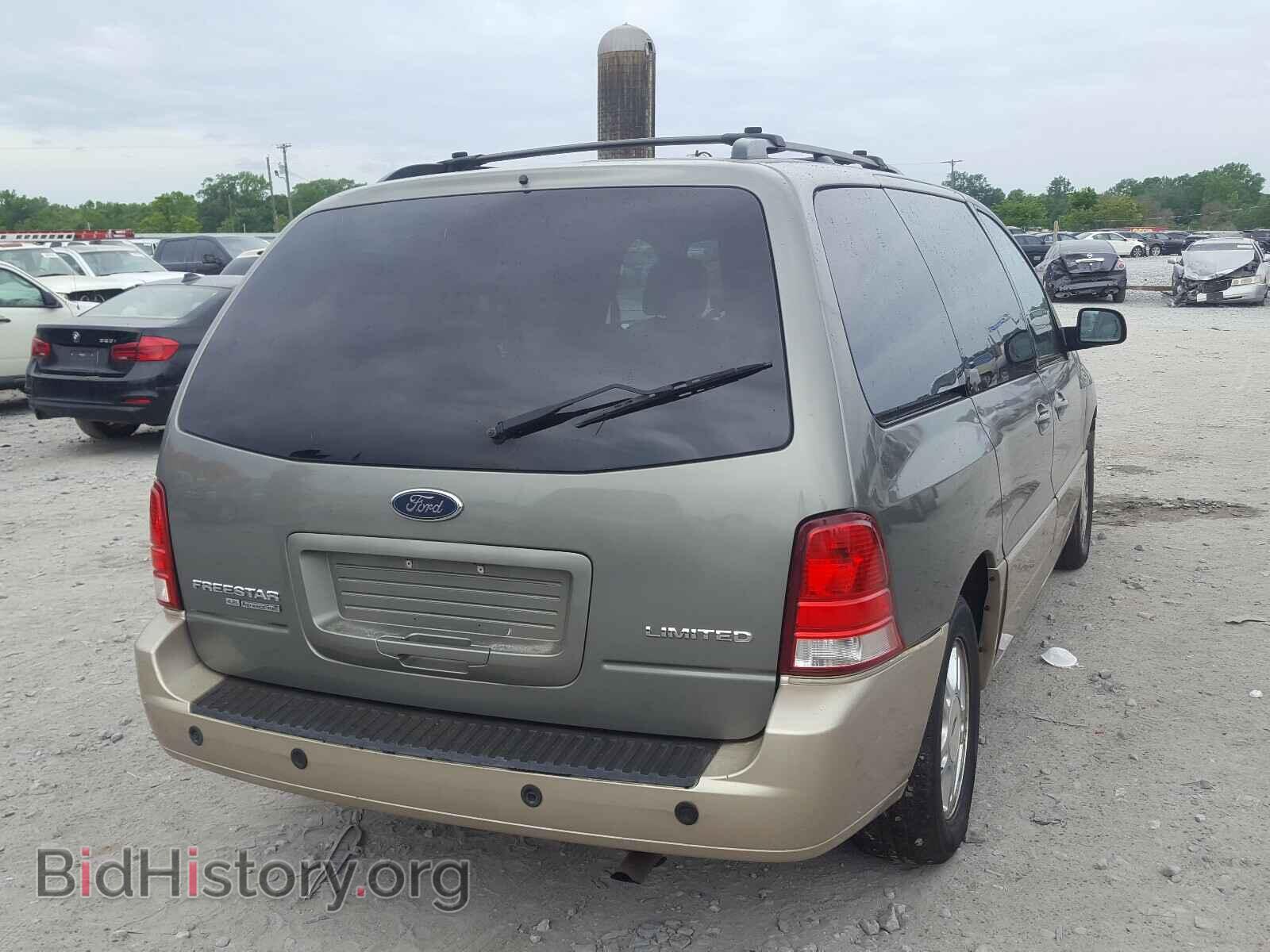 2004 FORD FREESTAR - VIN: 2FMDA58264BA64108 - Фото 4