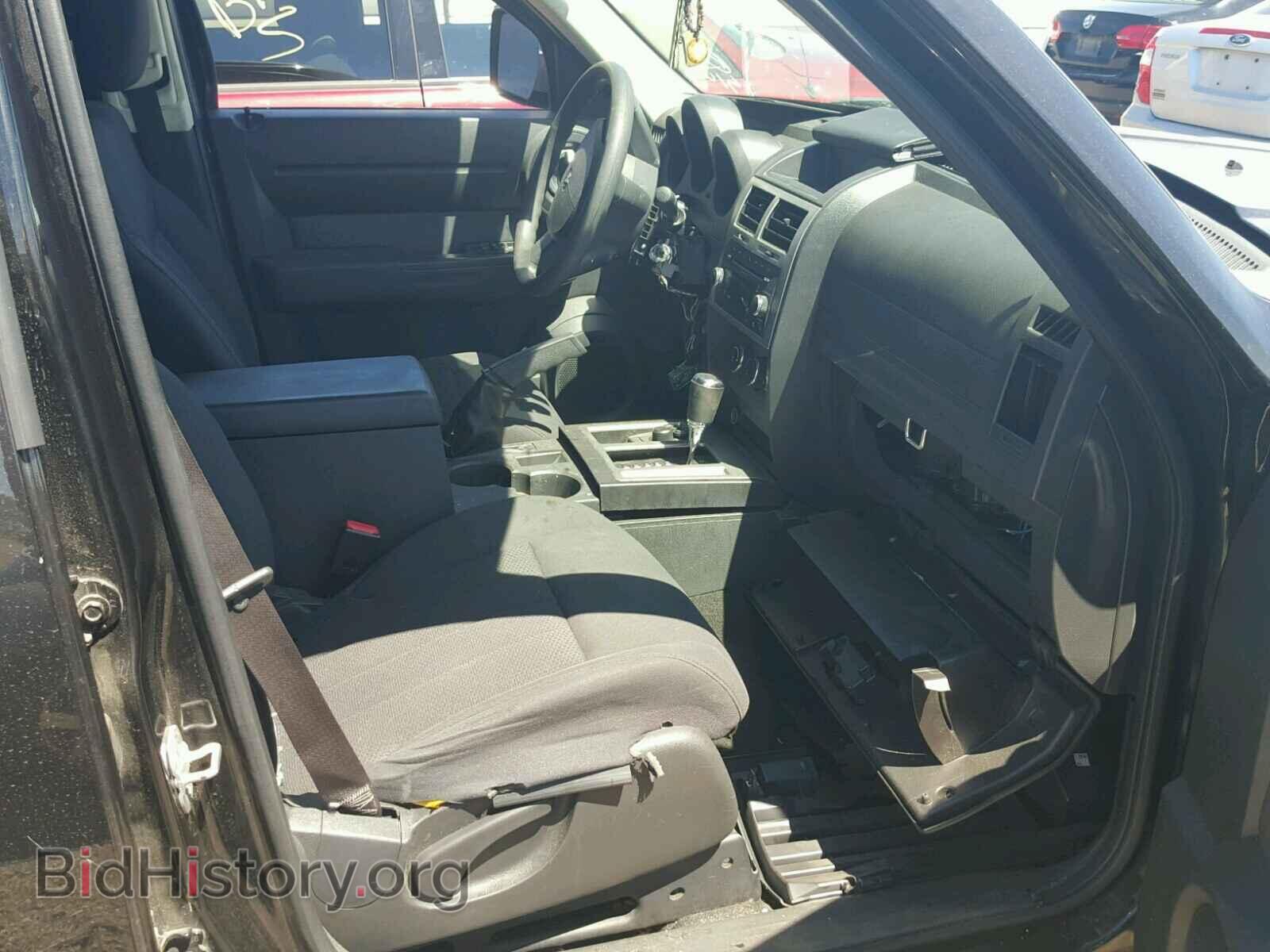 2011 DODGE NITRO - VIN: 1D4PU4GKXBW513101 - Photo 5