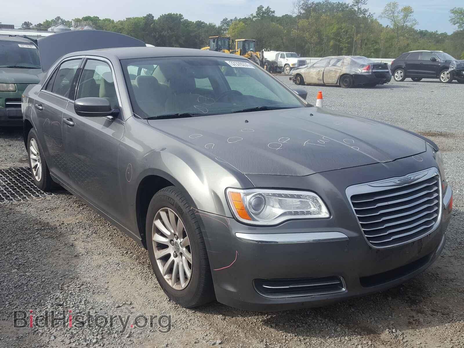 Фотография 2C3CCAAG0CH107138 - CHRYSLER 300 2012