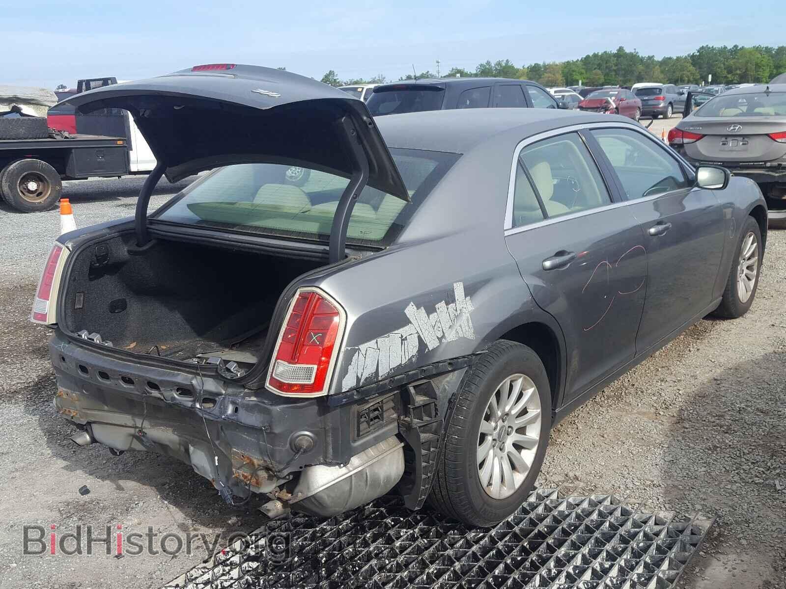 2012 CHRYSLER 300 - VIN: 2C3CCAAG0CH107138 - Фото 4
