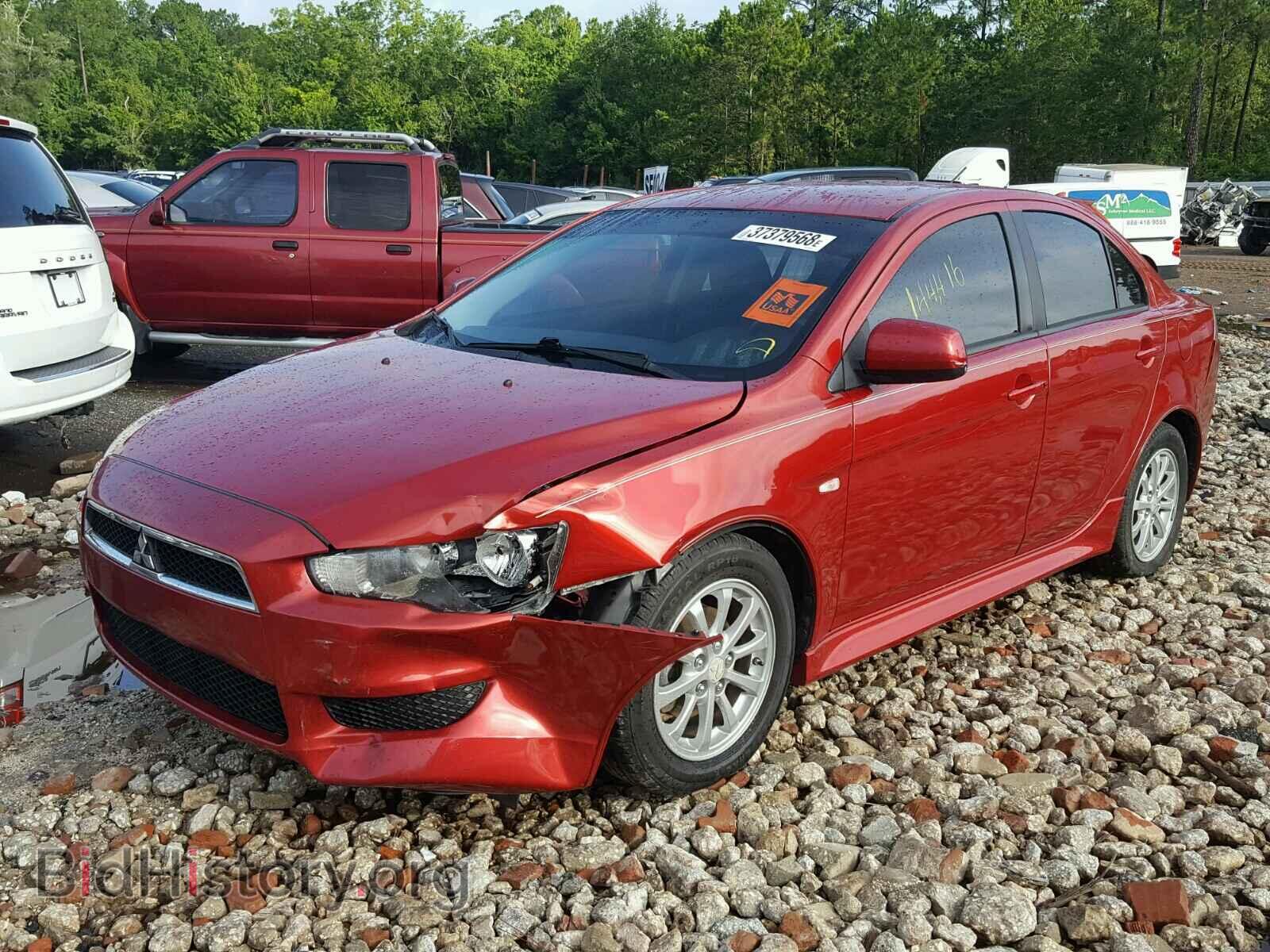 2011 MITSUBISHI LANCER - VIN: JA32U2FU6BU044100 - Фото 2