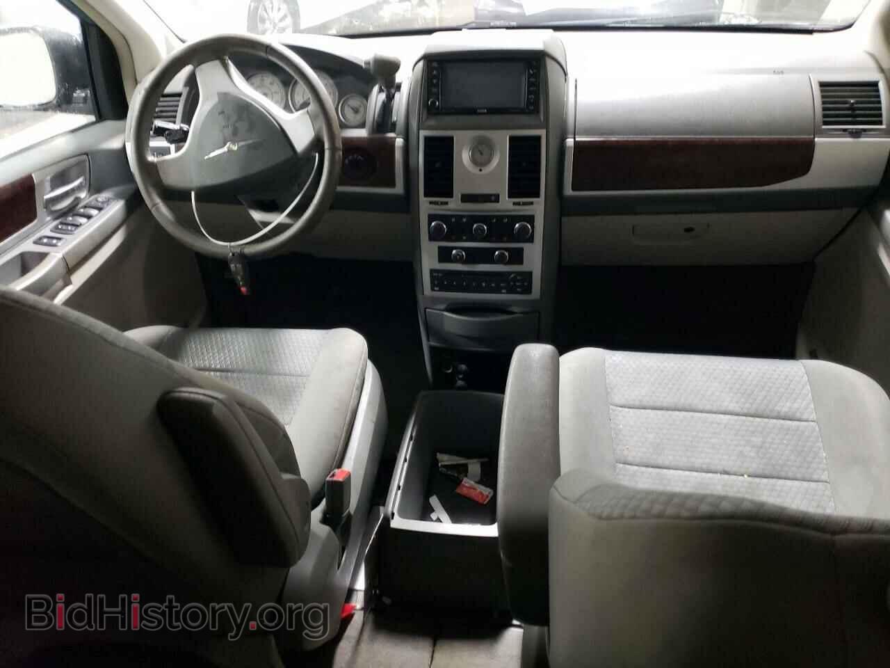 2009 CHRYSLER MINIVAN - VIN: 2A8HR54189R657679 - Фото 8