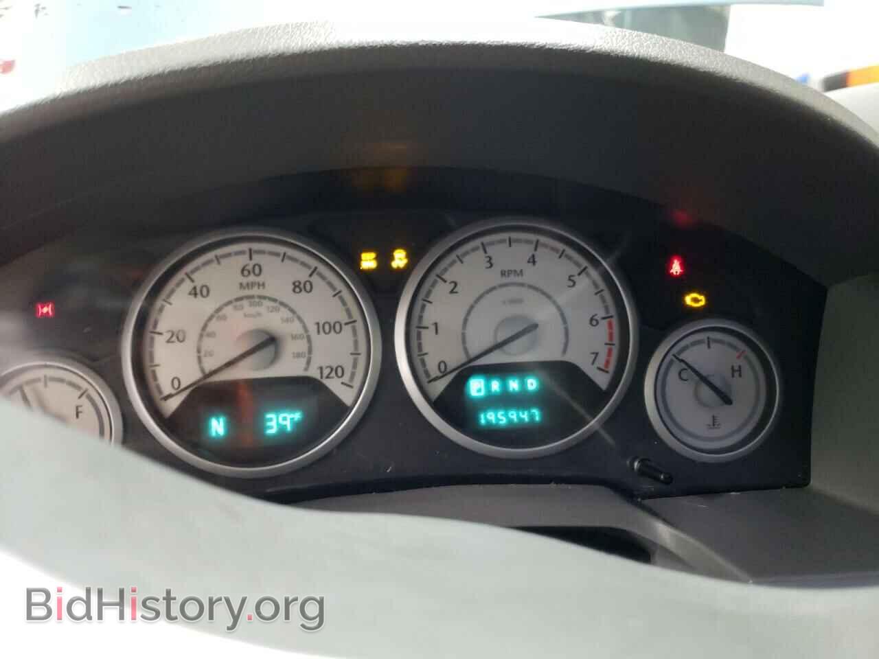 2009 CHRYSLER MINIVAN - VIN: 2A8HR54189R657679 - Фото 9