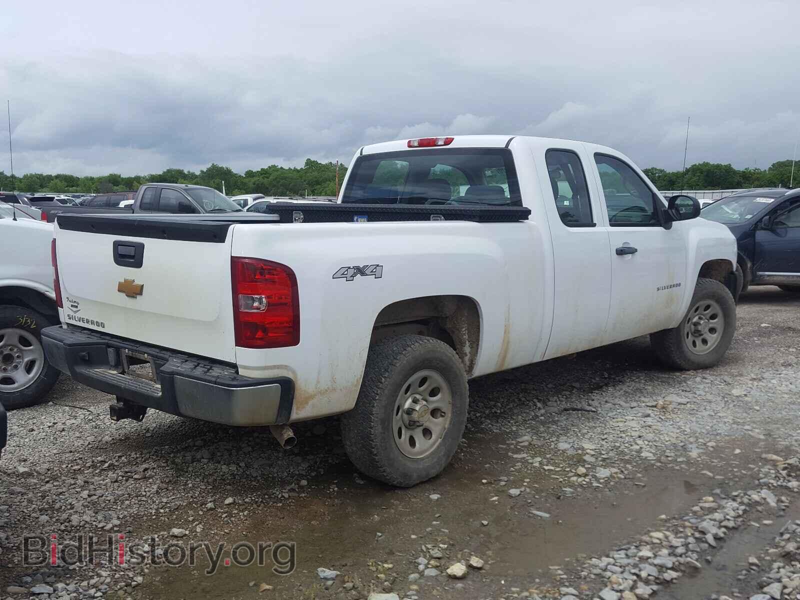 2013 CHEVROLET SILVERADO - VIN: 1GCRKPE76DZ408875 - Фото 4