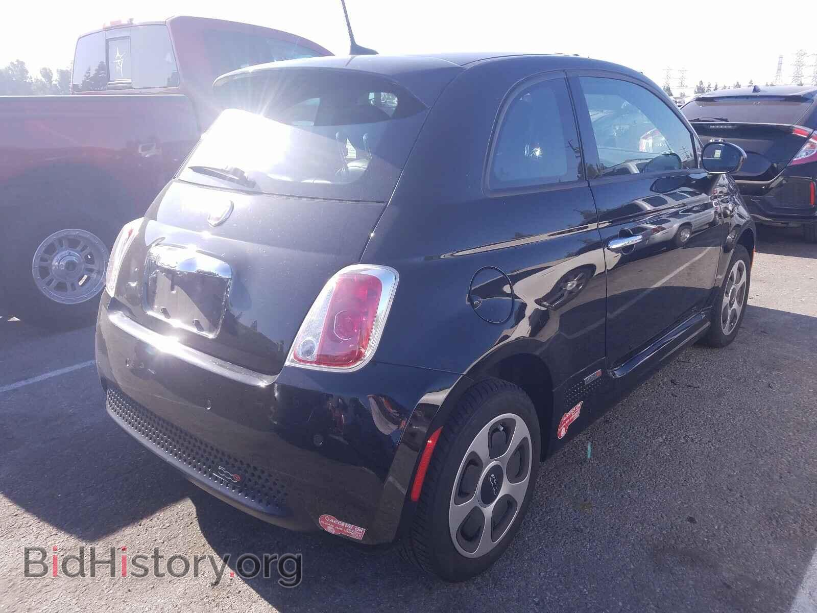 2017 FIAT 500 - VIN: 3C3CFFGEXHT598312 - Photo 4