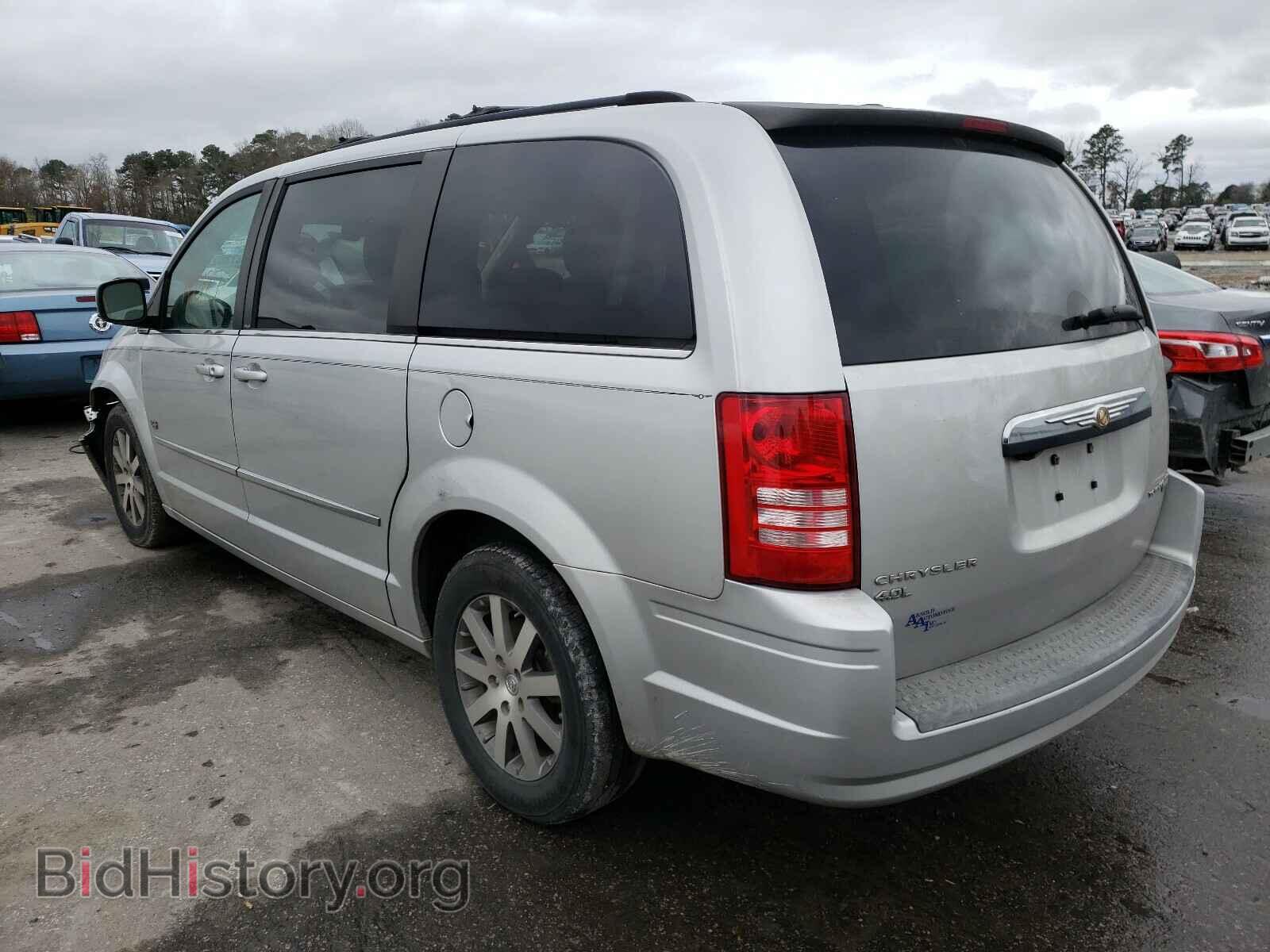 2009 CHRYSLER MINIVAN - VIN: 2A8HR54X89R641907 - Фото 3