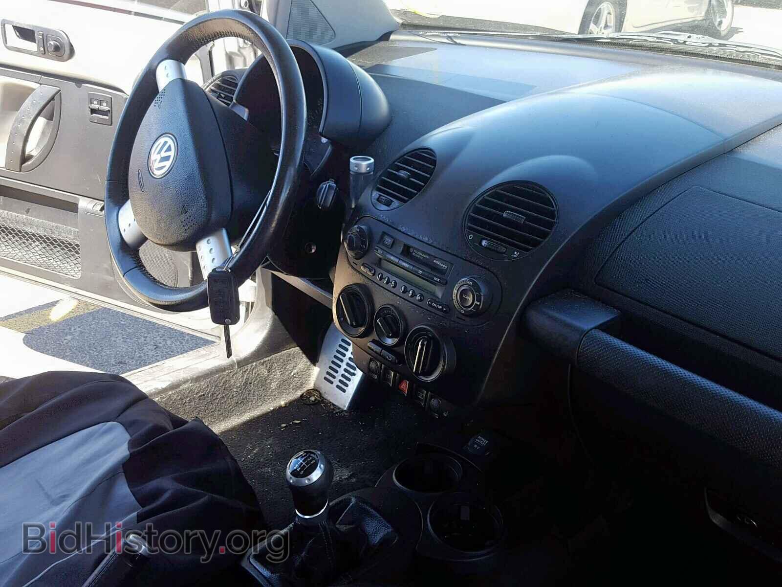 2002 VOLKSWAGEN BEETLE - VIN: 3VWFE21C52M445105 - Фото 9