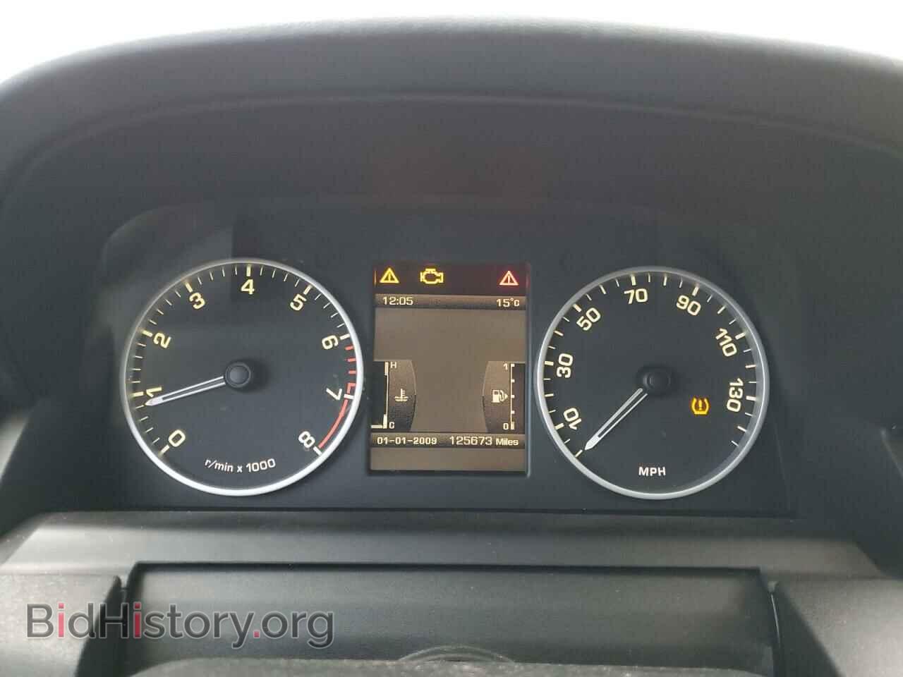 2011 LAND ROVER LR4 - VIN: SALAK2D40BA575132 - Фото 9